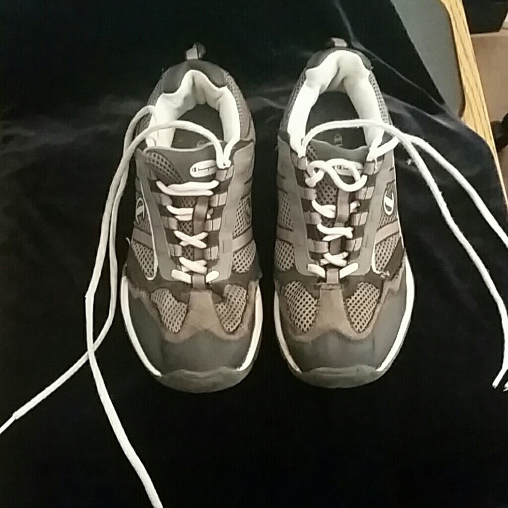 Champion Athletic Shoes Size 7